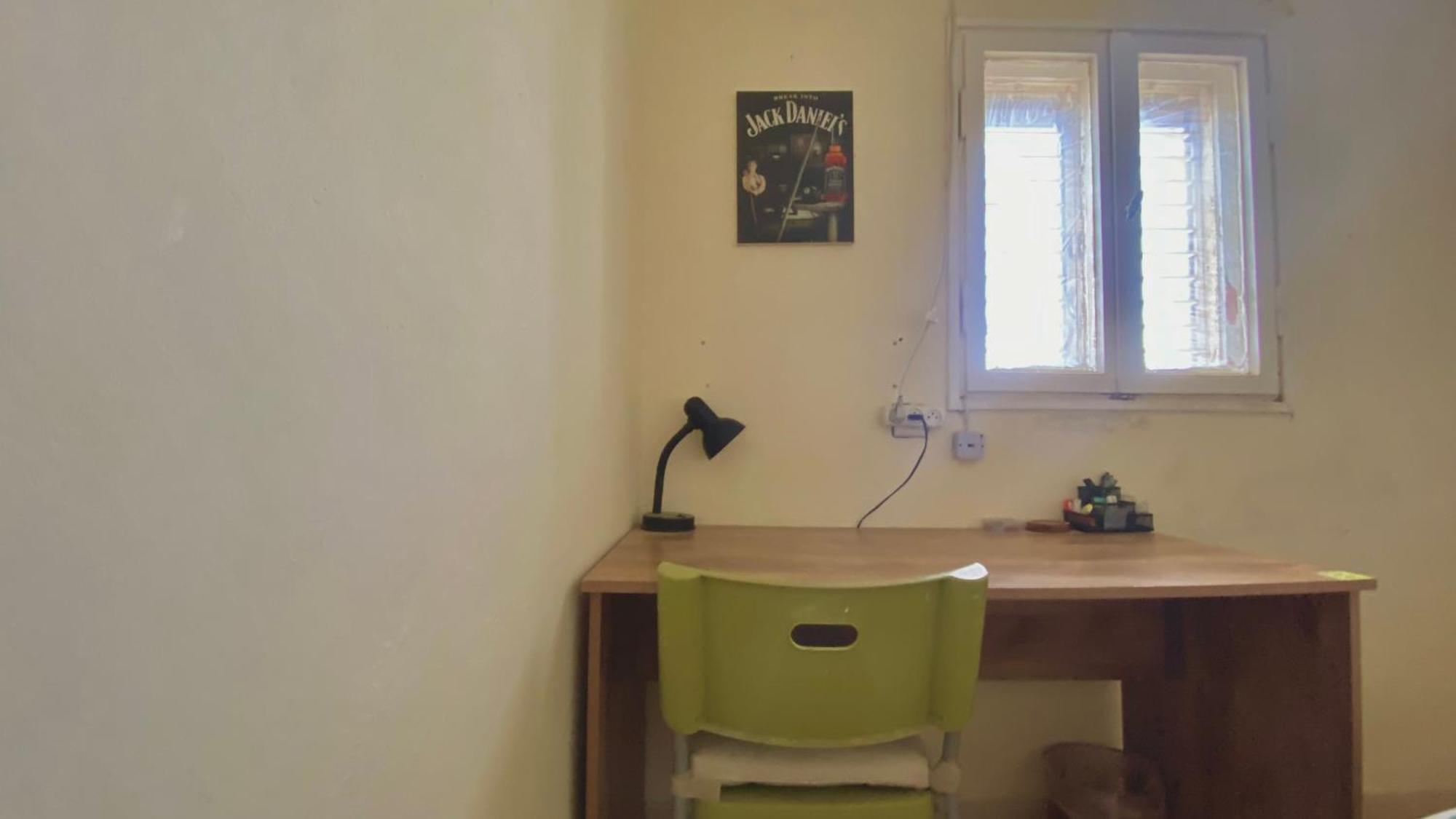 Ferienwohnung דירה יפיפיה! מיקום מעולה! אוניברסיטת בן גוריון, סורוקה, שוק, פארק! Beersheba Exterior foto
