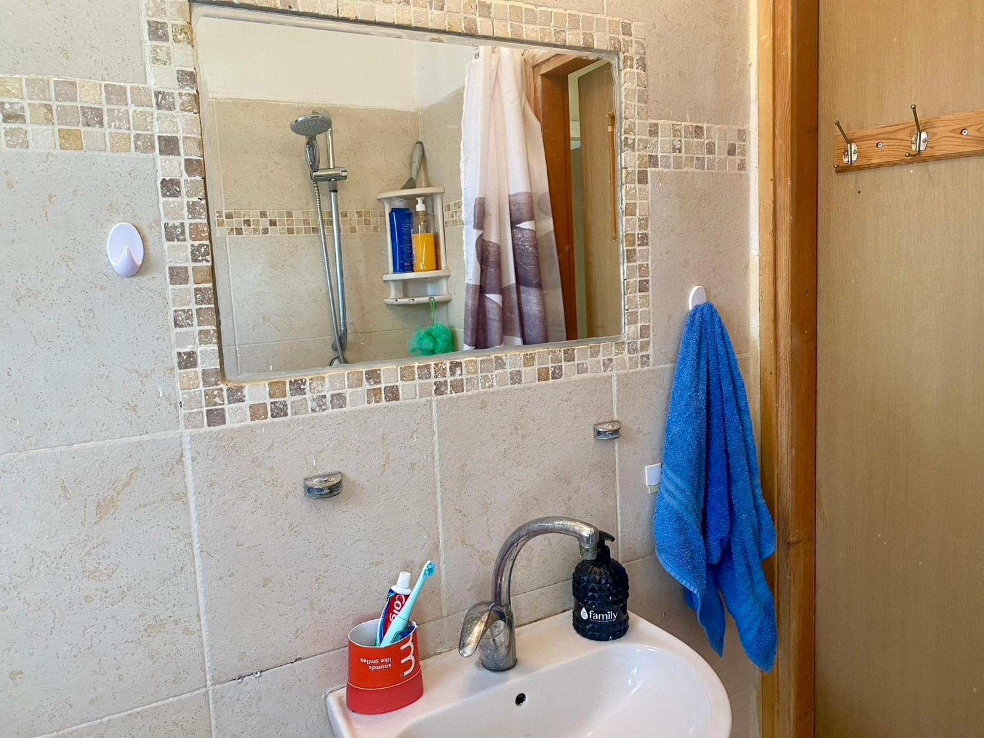 Ferienwohnung דירה יפיפיה! מיקום מעולה! אוניברסיטת בן גוריון, סורוקה, שוק, פארק! Beersheba Exterior foto
